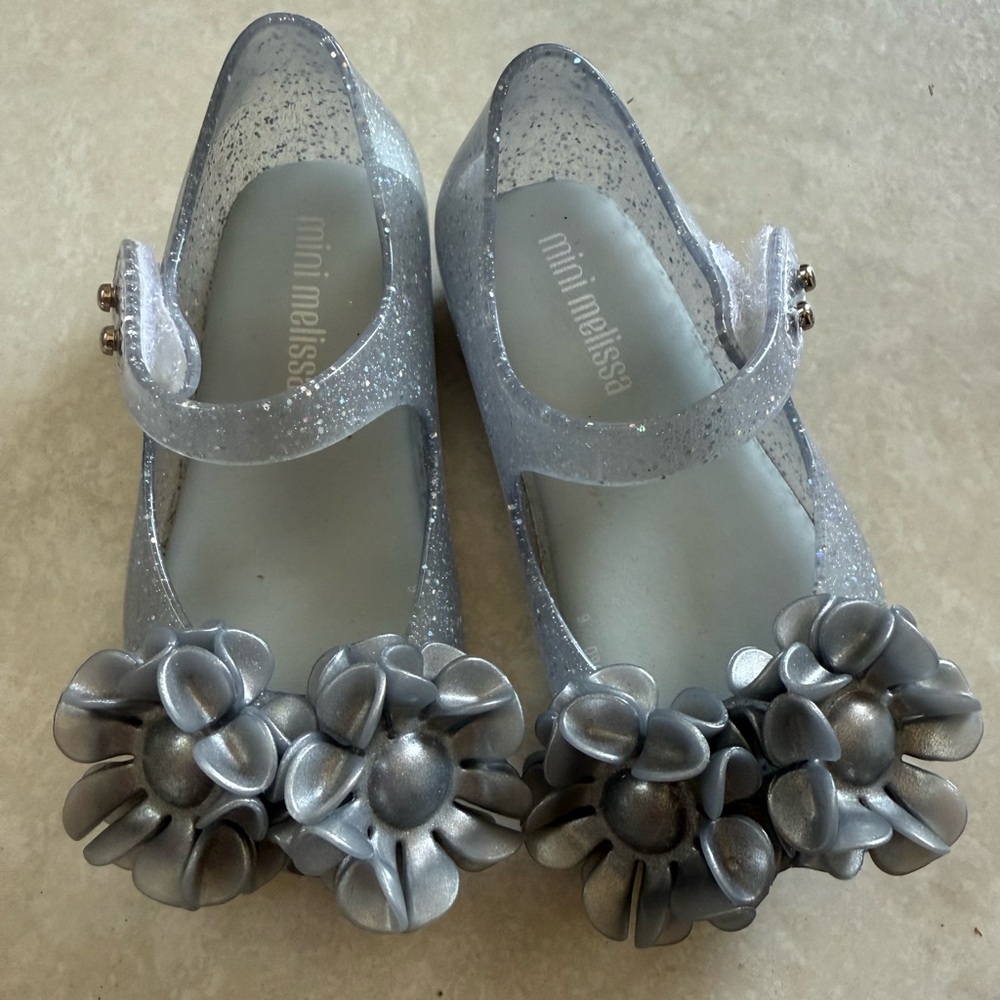 Mini Melissa shoes great condition!